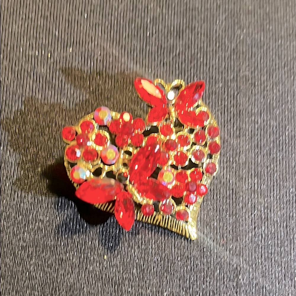 Elegant Red Heart Brooch NWT